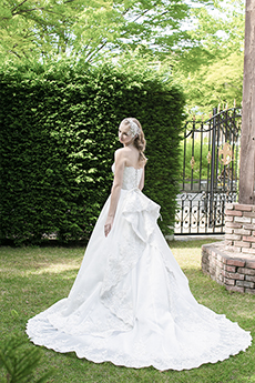 新婦さまのナチュラルな写真